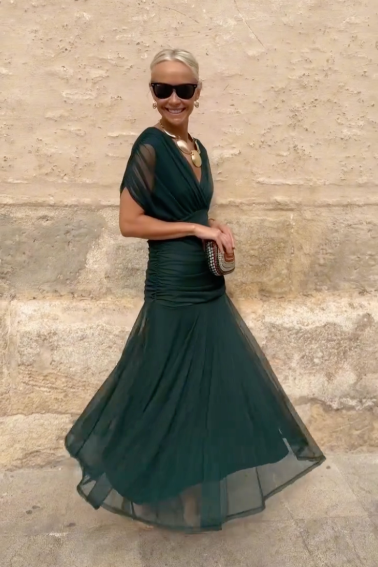 ANA | ELEGANTES MAXI-FALTENKLEID