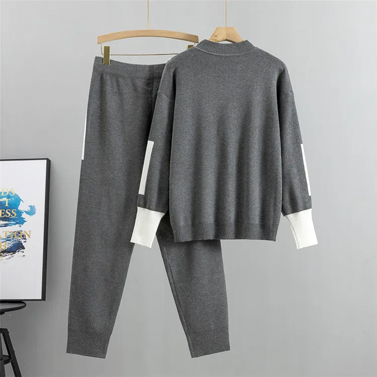 Airan | Rundhalspullover und Jogginghose Set