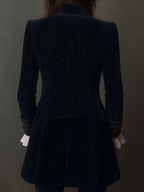 Betty | Bestickter Mantel