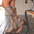 Blessie | Kniehohe Stiefel mit Nieten-Detail