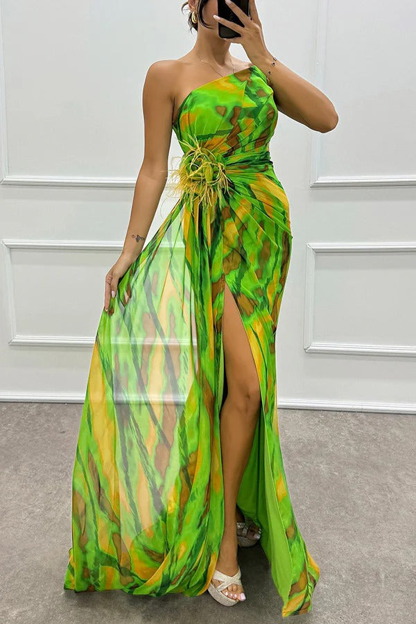 Vibrantes Drapiertes Kleid