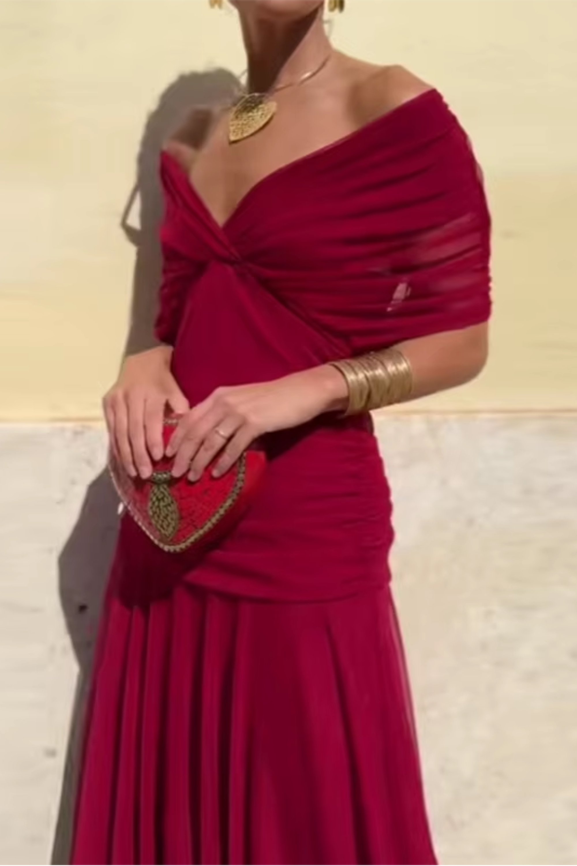 ANA | ELEGANTES MAXI-FALTENKLEID