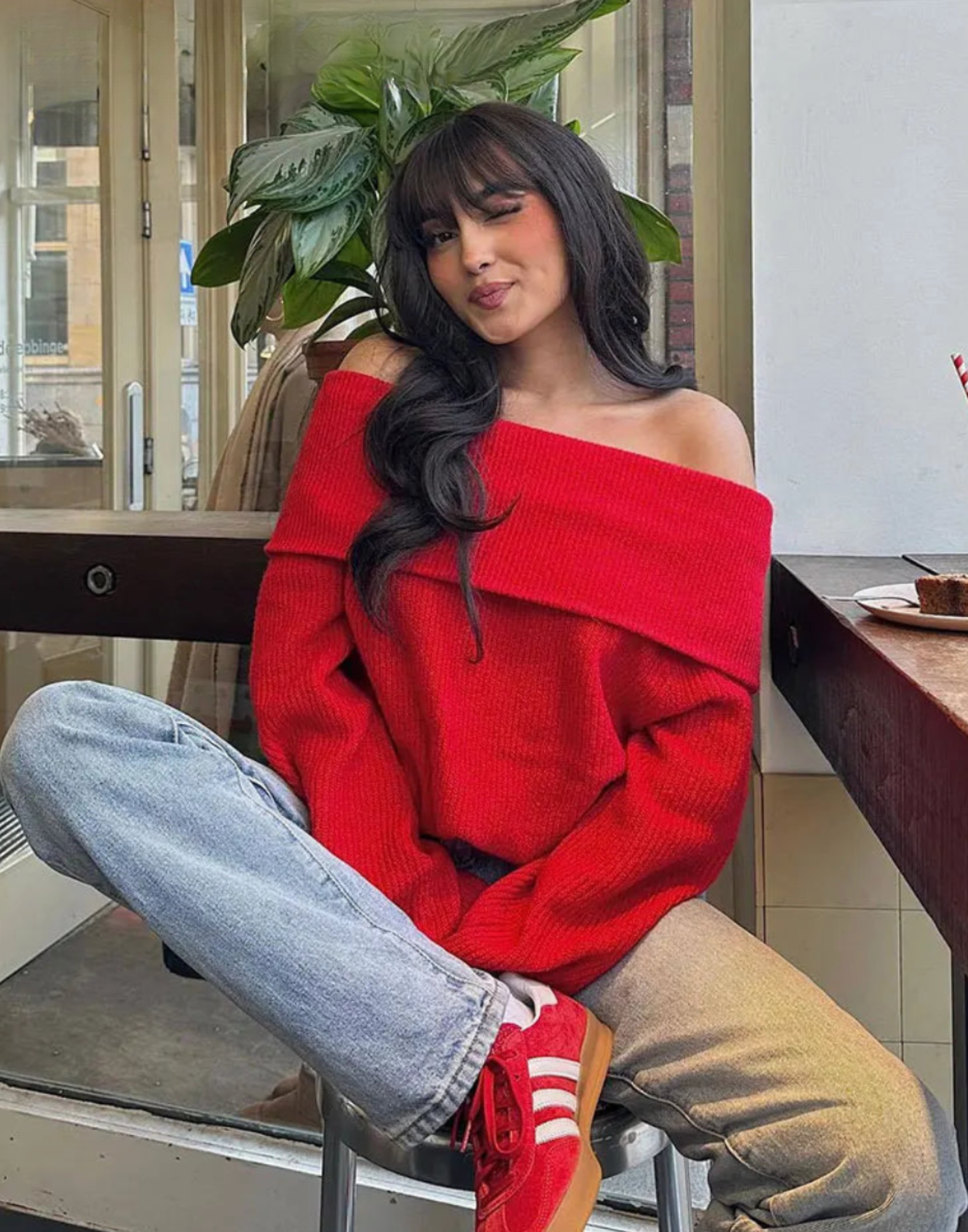 Lara | Off-Shoulder Sweater