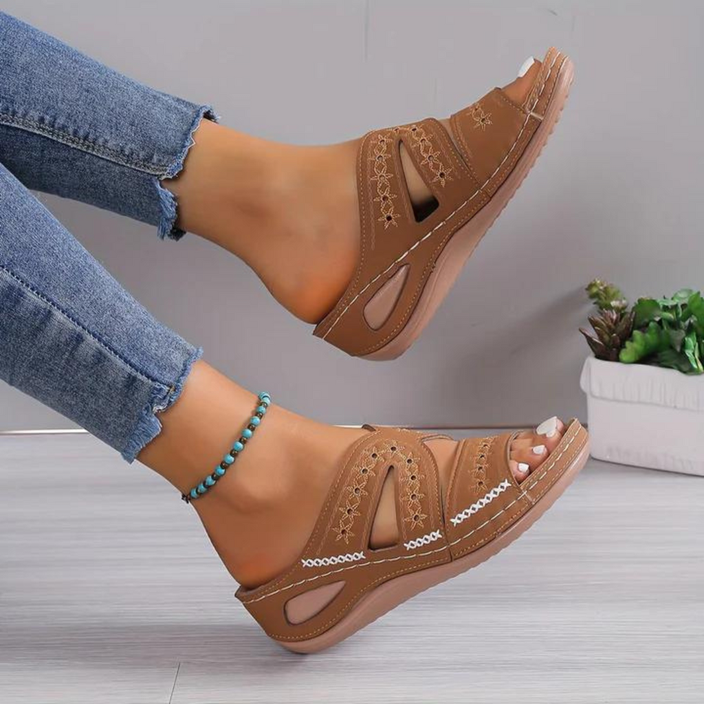 Emma - Orthopädische Sandalen