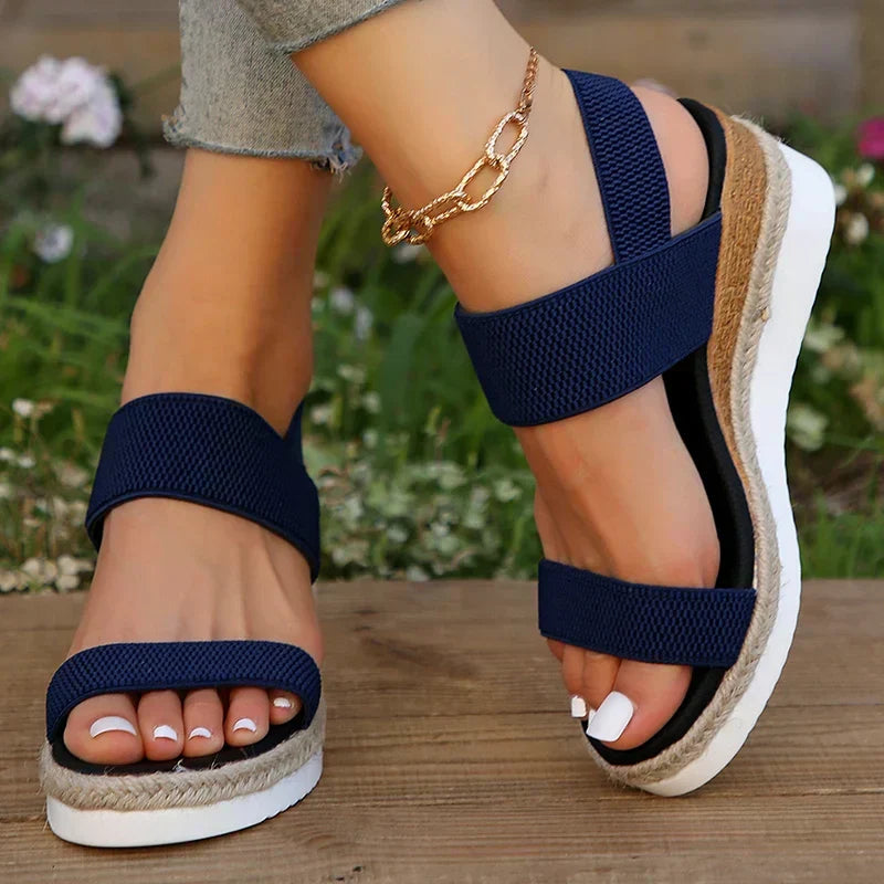 Lina | Orthopädische Sandalen