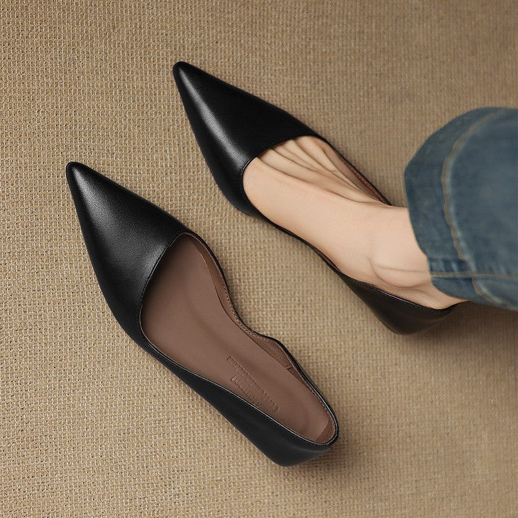 Orlisse Leder Kitten Heel Pumps
