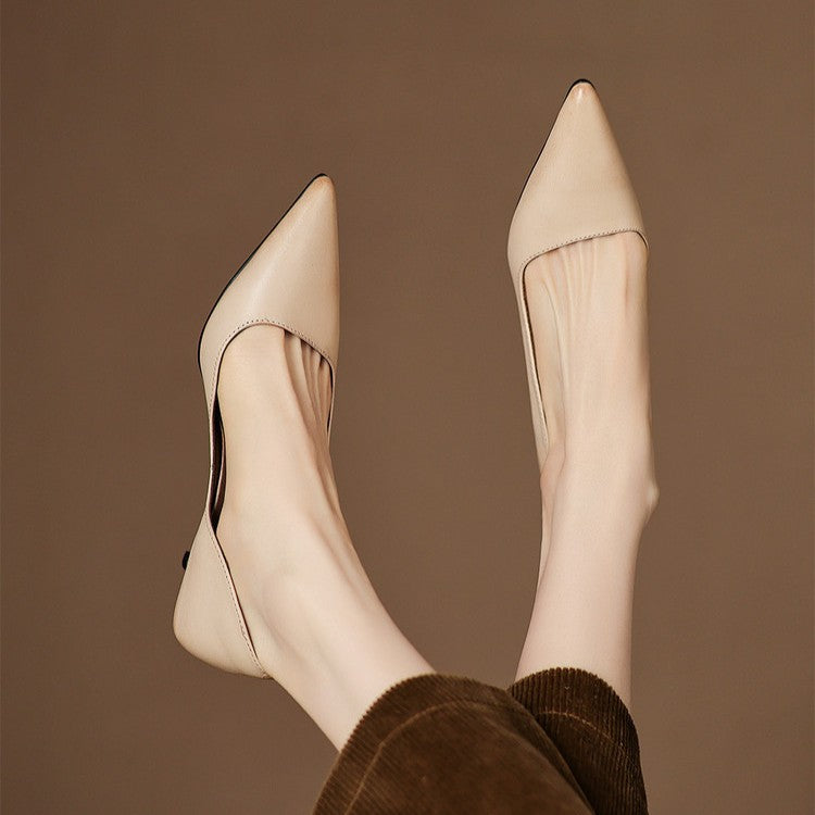 Orlisse Leder Kitten Heel Pumps