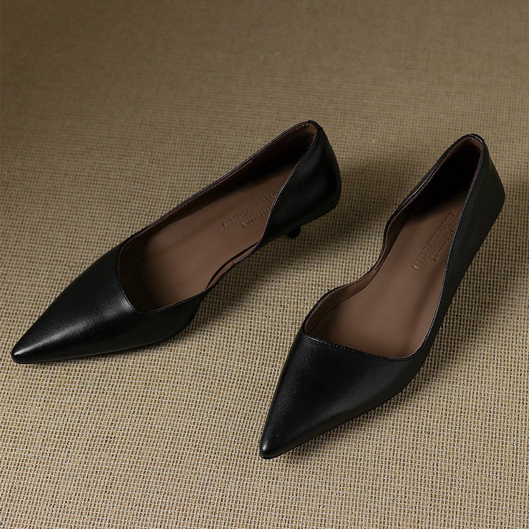 Orlisse Leder Kitten Heel Pumps