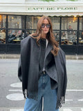 Juna | Elegante Damenjacke mit Schal in Streifen