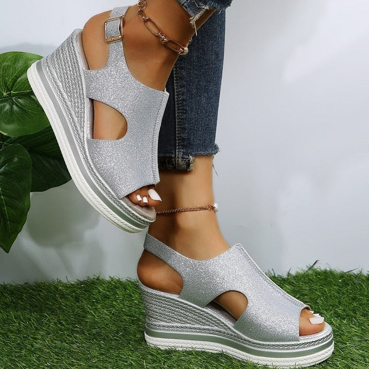 Ines | Entspannte Keil Sandalen
