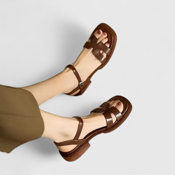 Vera - Elegante Flache Sandalen