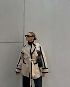Lova | Modische Beige Jacke