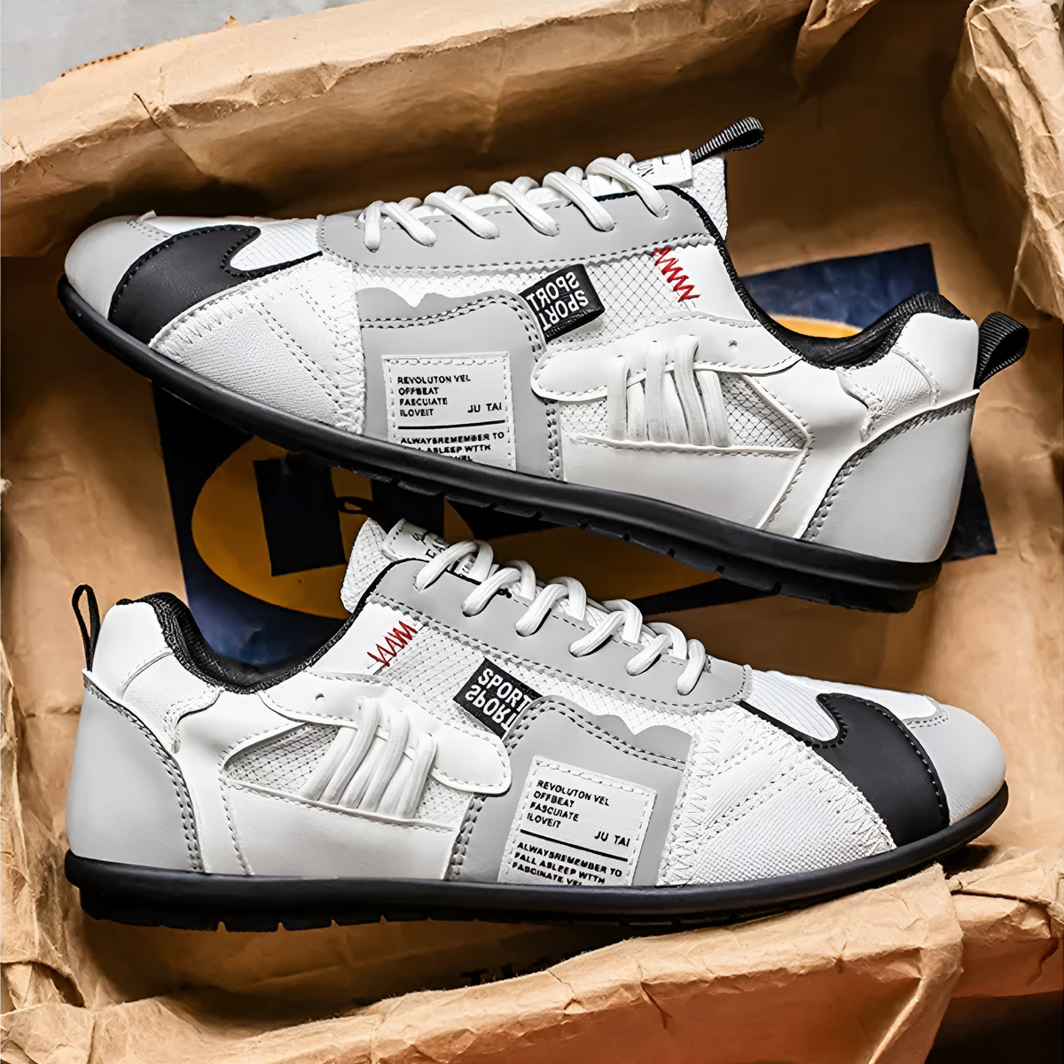 Atlas Racer Sneaker