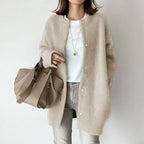Leonie | Strickjacke mit Knopfdetails