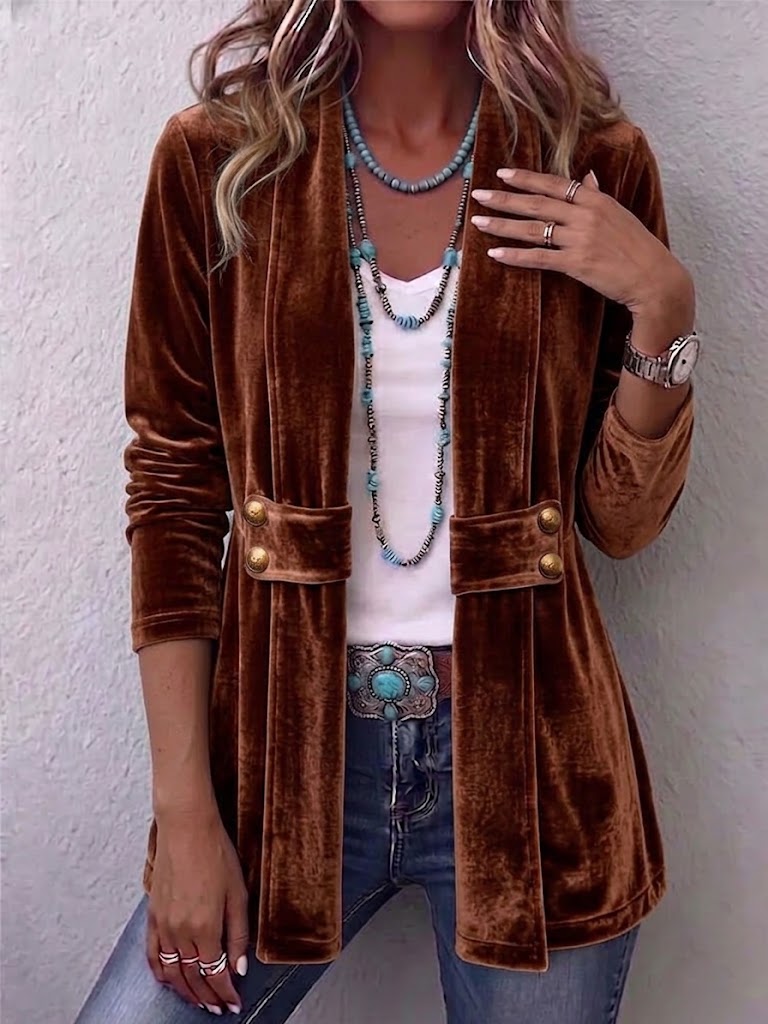 Renée | Vintage-Jacke mit Revers, Knopfdetail und langen Ärmeln