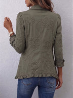 Lisette | Boho-Chic-Jacke mit Blumenstickerei und Rüschen im Utility-Stil