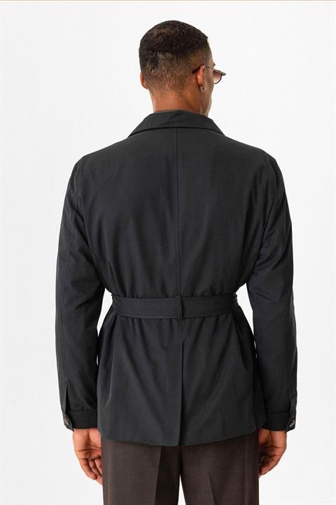 Yngve | Safari-Inspired Trench Coat