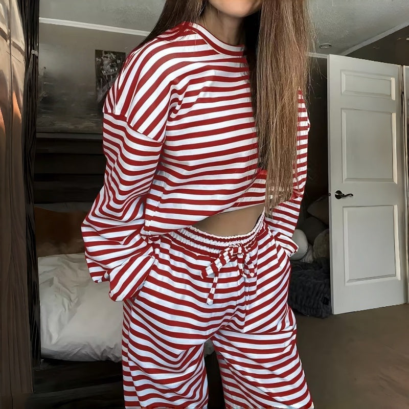 Aunora | Zweiteiliges gestreiftes Pyjama-Set